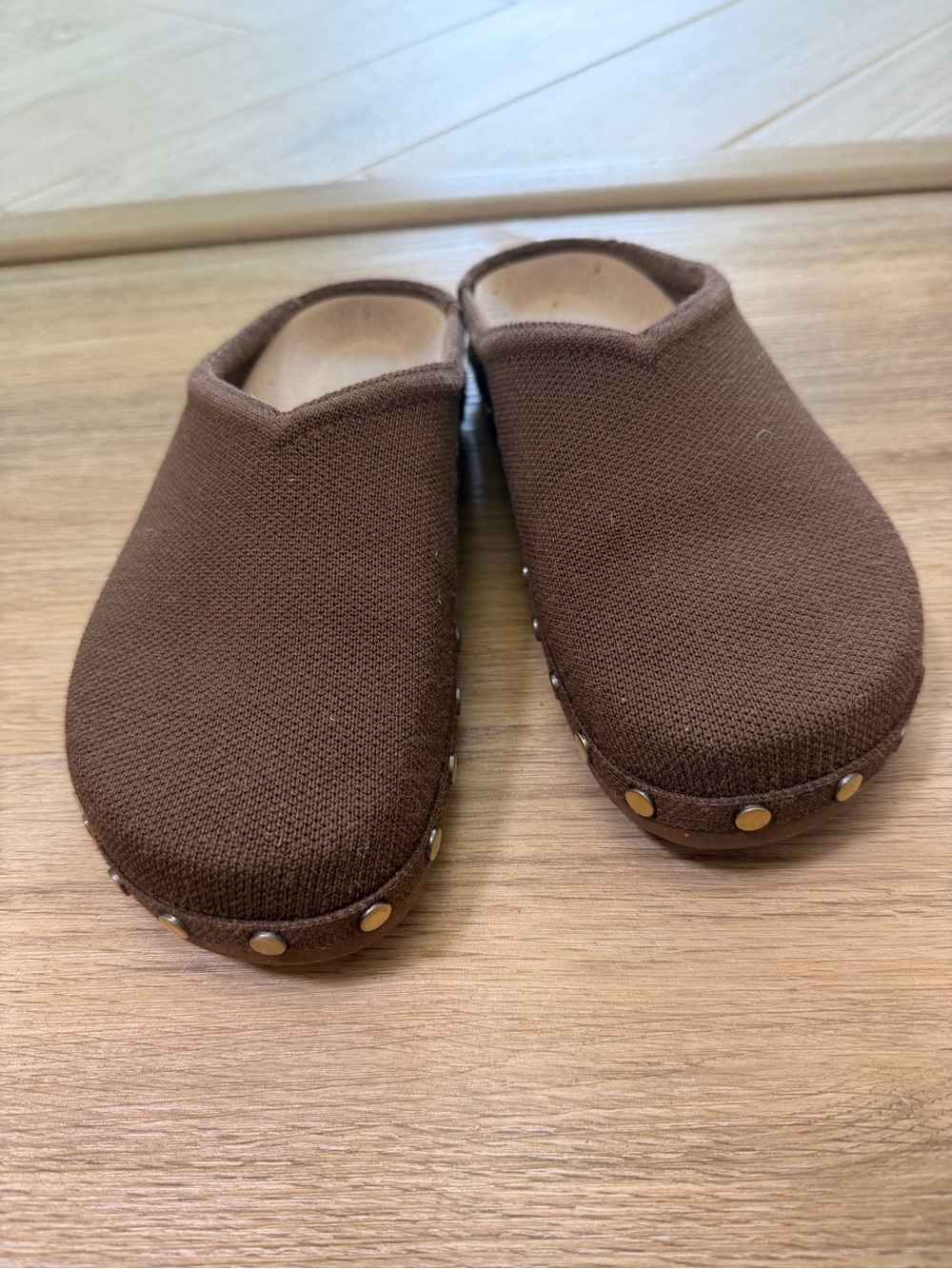 Rothy’s clog w details size 8
